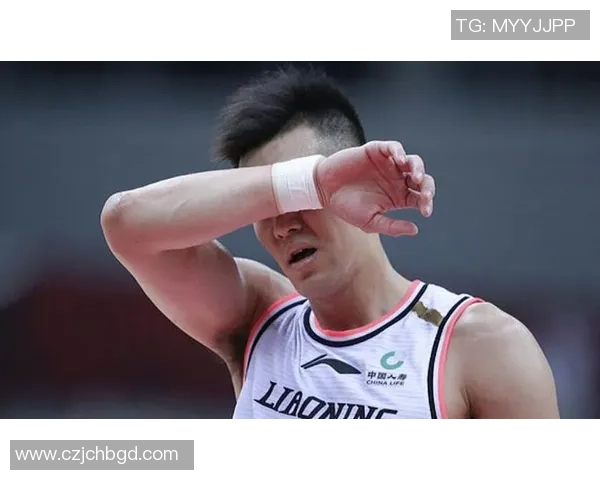 街战王挑战现役CBA球员谁能在篮球场上笑到最后 街战王挑战现役CBA球员谁能在篮球场上笑到最后