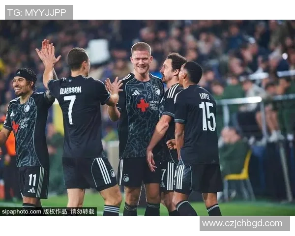 荷兰与西班牙下半场精彩对决分析与战术解读