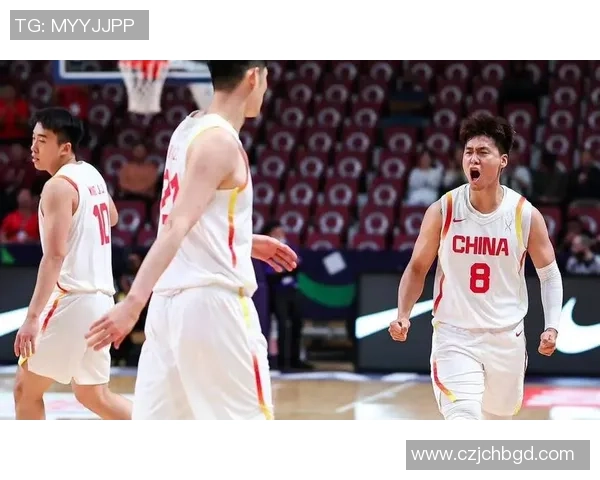 中国男篮与火箭队激烈对决直播全程回顾与精彩瞬间分析