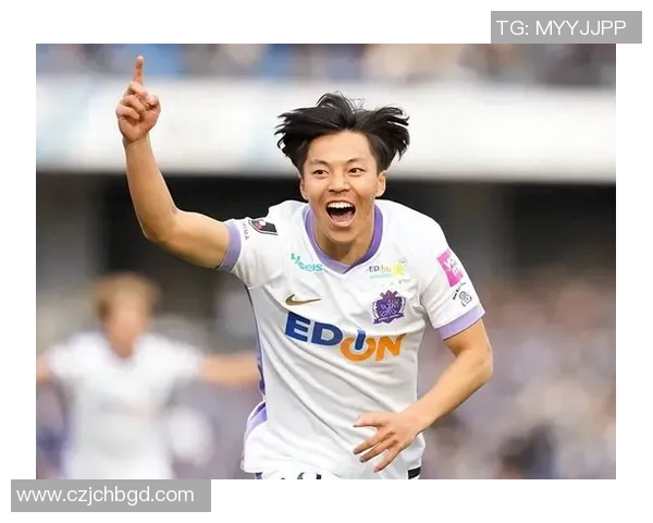 广岛三箭对决黑胜利争夺赛季巅峰荣耀的激烈较量