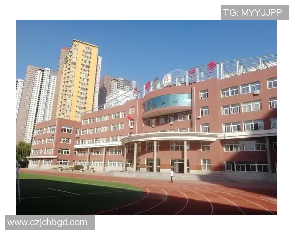 王汝恒的奋斗故事与人生哲学探讨：从平凡到卓越的成长之路