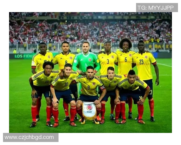 美国与哥伦比亚足球赛首发阵容分析及战术对比