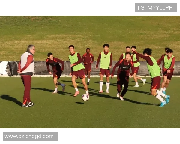 贾诚在职场拼搏中的成长与挑战探索人生的转折与机遇